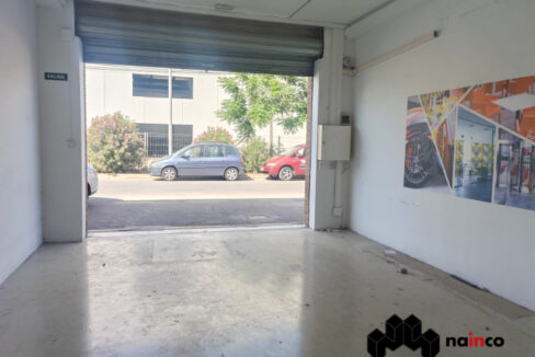 local-comercial-de-124m2-en-alquiler-calle-baza-del-poligono-juncaril-albolote-granada-4