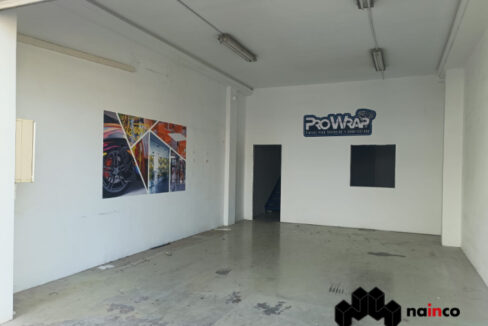 local-comercial-de-124m2-en-alquiler-calle-baza-del-poligono-juncaril-albolote-granada