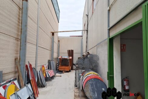 espectacular-nave-industrial-de-1000m2-en-venta-en-poligono-juncaril-albolote-ref-453ht453