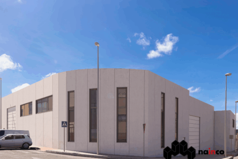 Venta de Nave industrial de aprox. 1300m2 (parcela de 1360m2) en Alhendín - ref- 065hj321