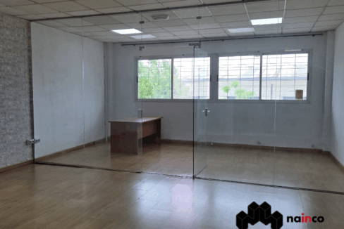 estupendo-local-comercial-en-alquiler-en-el-corazon-del-poligono-juncaril-albolote-granada-con-148m2-divididos-en-dos-plantas-ref-567vv001-3
