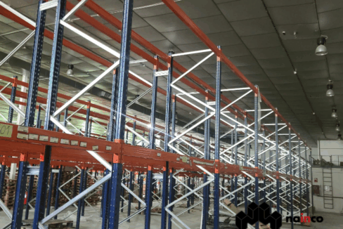 nave-industrial-en-alquiler-con-1830m2-diafana-en-calle-almunecar-del-poligono-juncaril-ref-954hj546-4