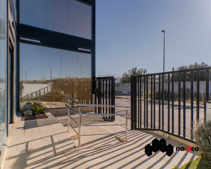 se-alquila-espacio-en-nave-industrial-de-110-m²-en-alhendin-ref-567al30