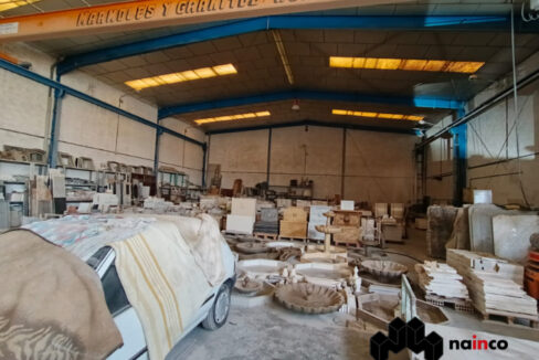 en-venta-una-de-las-mejores-esquinas-del-poligono-tecnologico-de-ogijares-1000m2-cuadrados-de-nave-industrial-y-250m2-de-patio-ref-674kt709-3