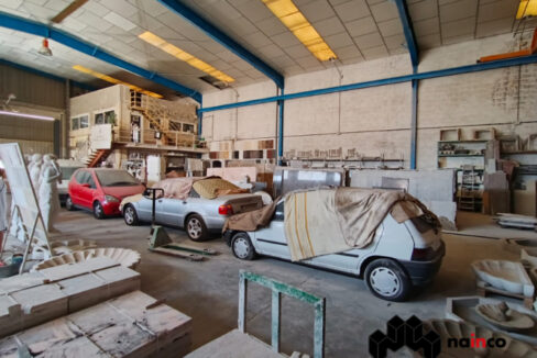 en-venta-una-de-las-mejores-esquinas-del-poligono-tecnologico-de-ogijares-1000m2-cuadrados-de-nave-industrial-y-250m2-de-patio-ref-674kt709-5