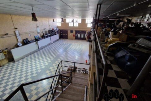 iconica-nave-industrial-en-venta-en-santa-fe-granada-con-mas-de-1900m2-de-terreno-ref-599pk323-10