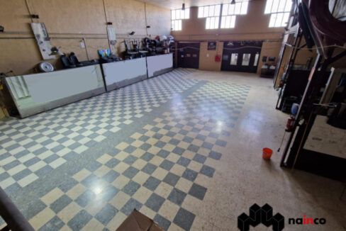 iconica-nave-industrial-en-venta-en-santa-fe-granada-con-mas-de-1900m2-de-terreno-ref-599pk323-3