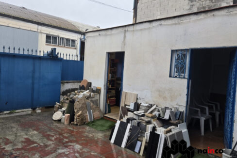 nave-industrial-en-venta-en-el-poligono-los-alamos-atarfe-granada-270m2-construidos-y-570m2-de-parcela-con-cimentacion-ref-200tp228-2